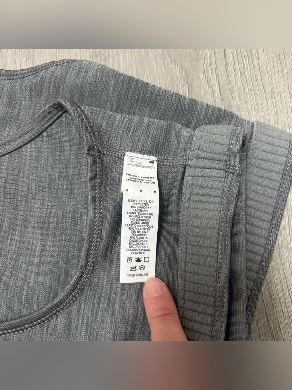 Nike Dri Fit  Grey Racerback Sports Bra Size Medium - Picture 4 of 4
